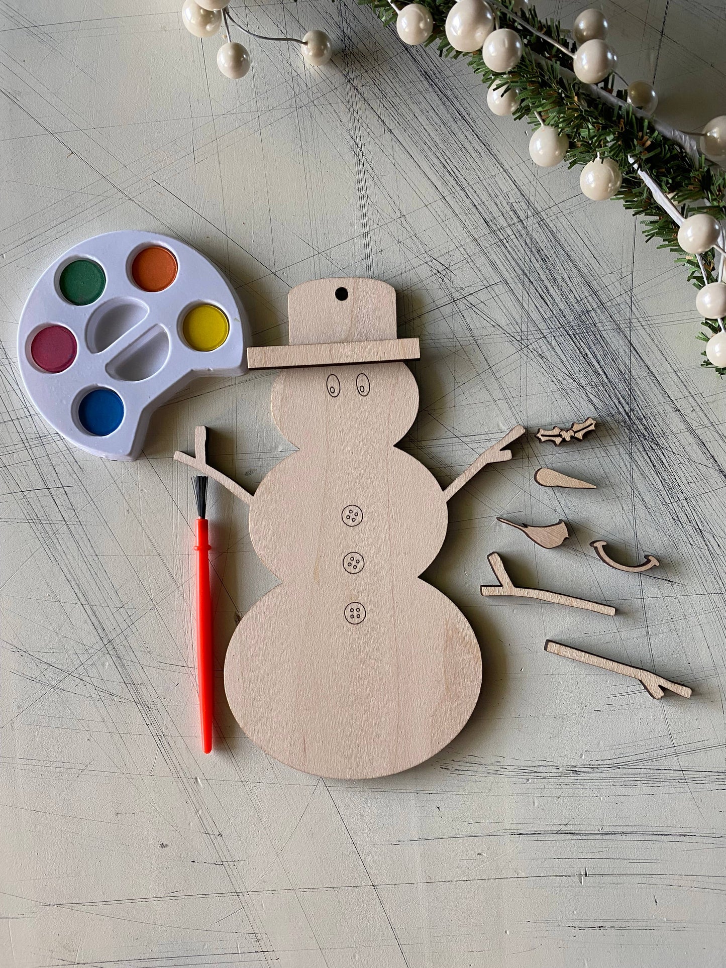 Build Your Own Snowman Ornament Paint Kit