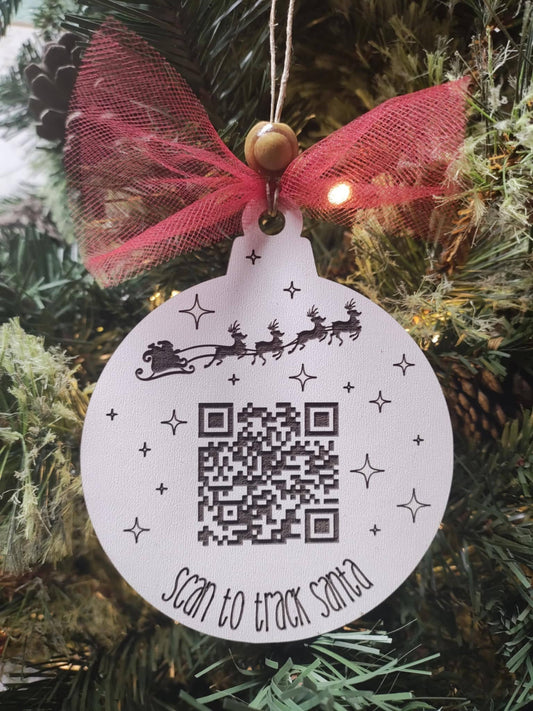 Santa Tracker Ornament with working QR Code