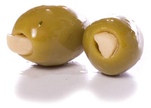 Garlic Stuffed Green Olives – Juicy & Flavorful