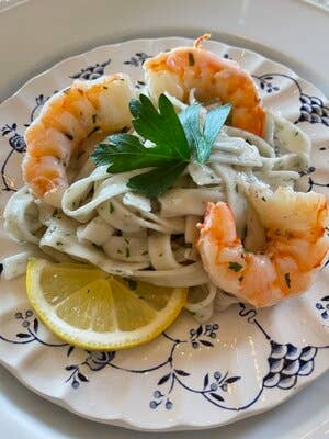 Garlic Parsley Fettuccine / Dry Pasta / Specialty Pasta