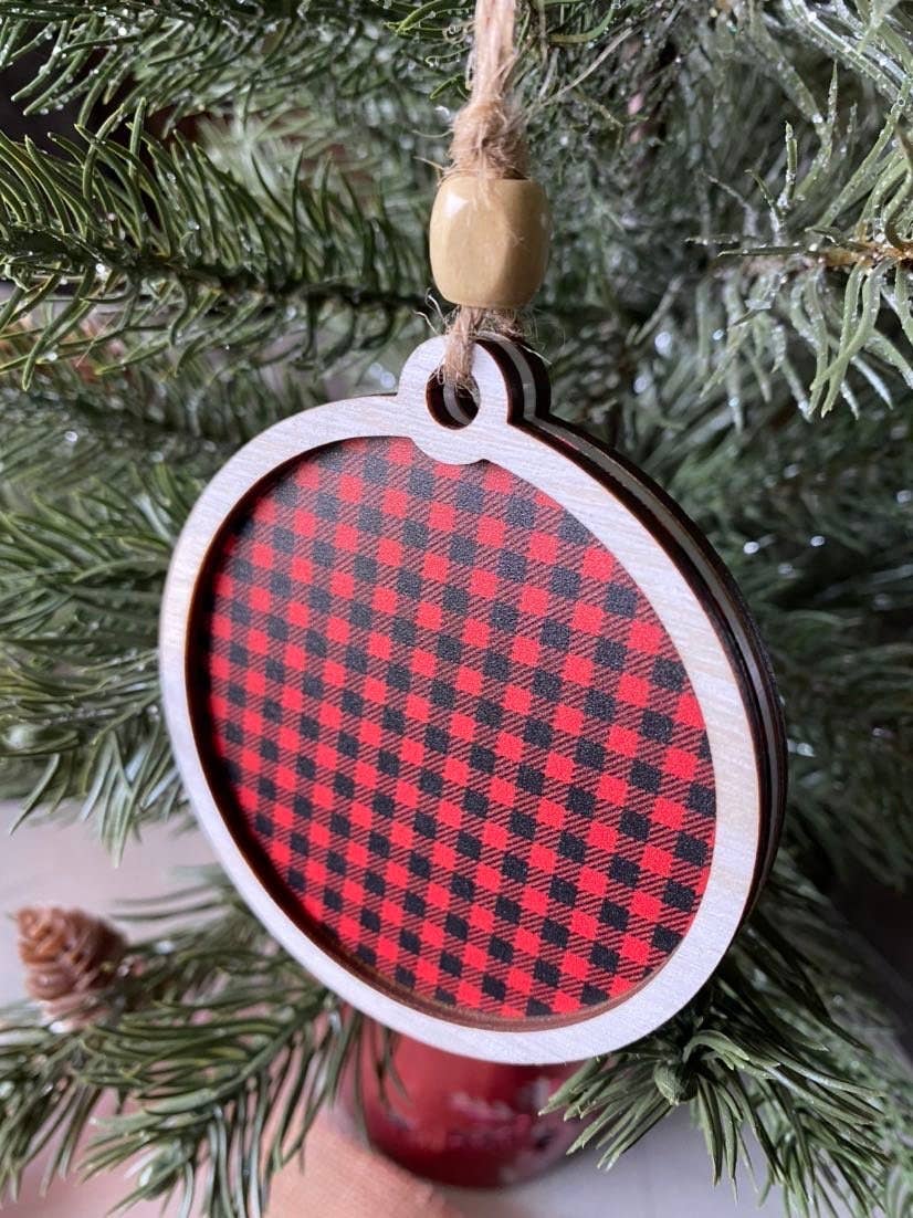 Happy Old Fashioned Christmas  - 3 inch round handmade ornament