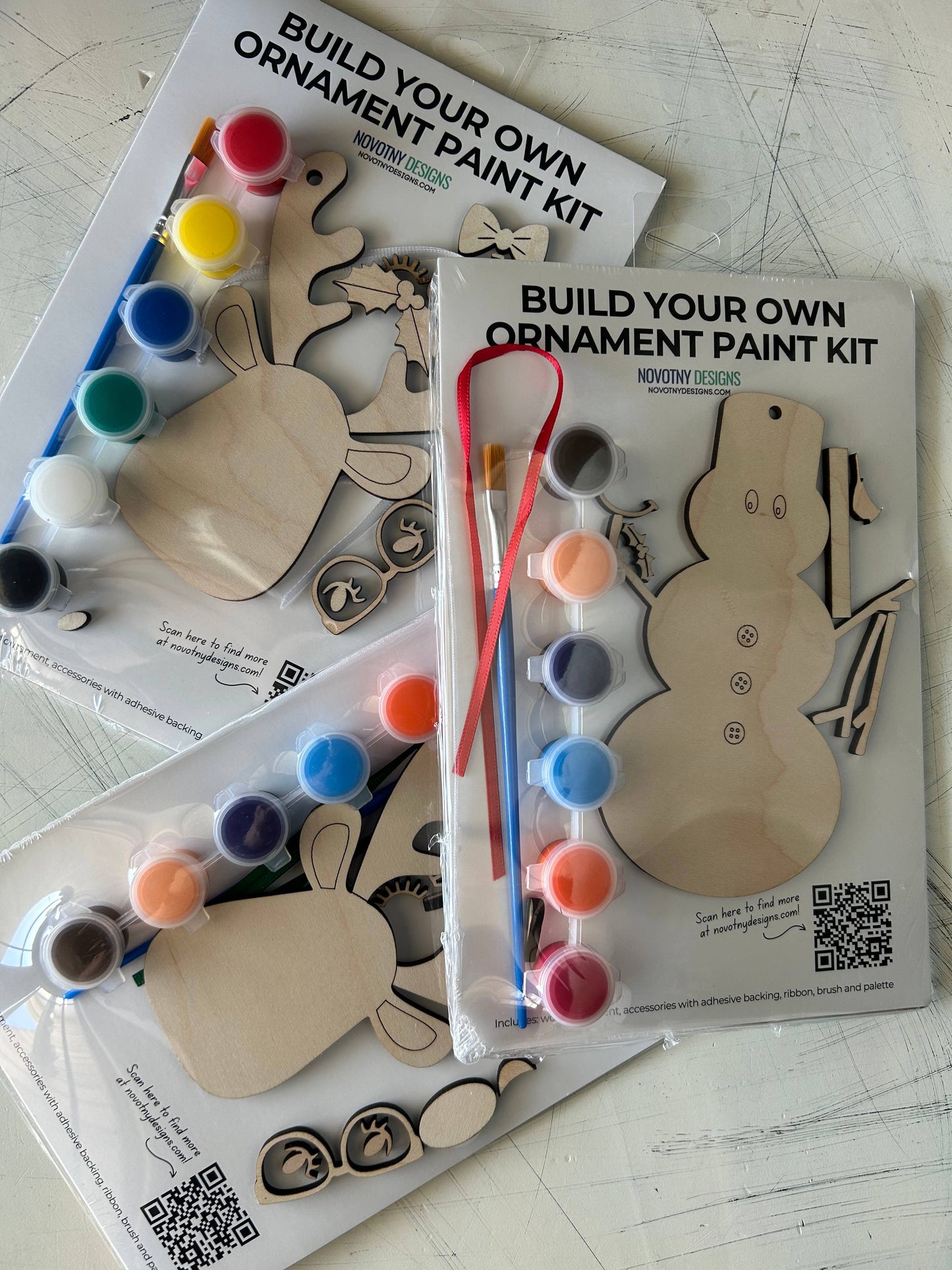 Build Your Own Snowman Ornament Paint Kit